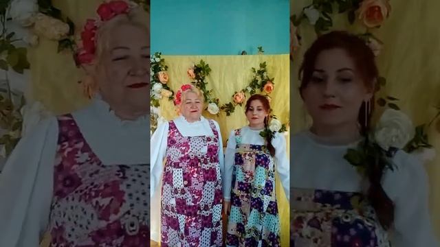 По лужочеку я шла, исп. Валентина и, Елена .