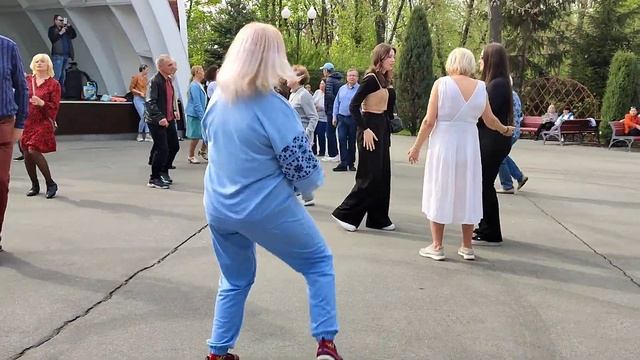 Я ТЕБЕ ОДНУ КОХАЮ! АПРЕЛЬ 2024 ТАНЦЫ ХАРЬКОВ #retrodancing #music #танцы