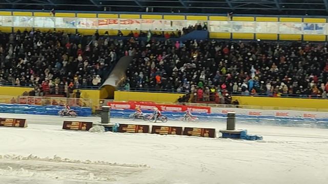 Зимний спидвей💥