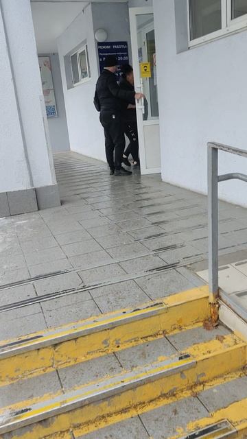 Надо было ещё две недели назад идти к врачу, но себя, как всегда, время не хватает.