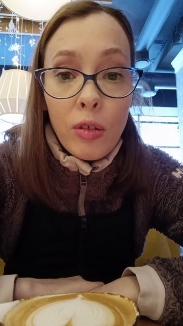 Традиционный привет 👋 с чашечкой капучино ☕