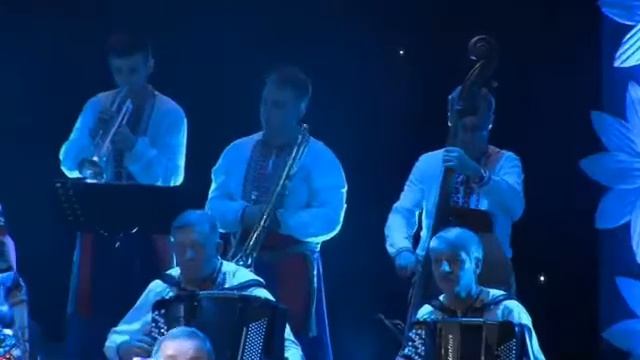 Черкаський народний хор "Налетіли гуси з броду"