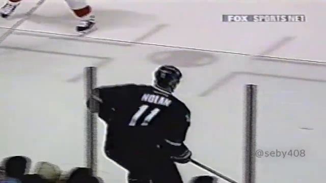 Owen Nolan - Powerful slapshot vs Detroit Red Wings 4/6/2002