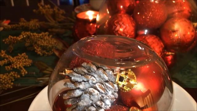 Tis' the Season to be Thrifty