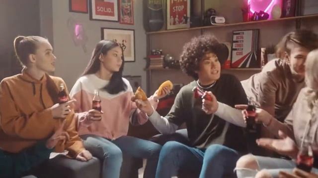 Встречай весну с Coca-Cola