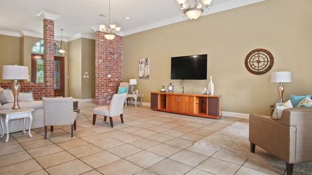 $690,000 Custom Built Ron Lee Home in Brookstone Subdivision in Mandeville