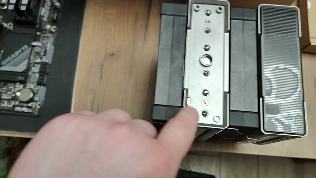 KaiKun GM_Потянет ли 6 медных трубок под 14600кф без разгона