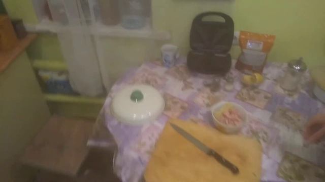 Званый ужин с Юрием Хованский. У юры подгорела.