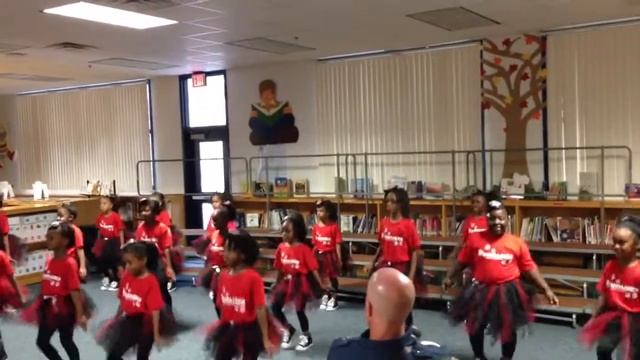 Kemp Primary Panda Girls Dance Team "Beyoncé Run the World"