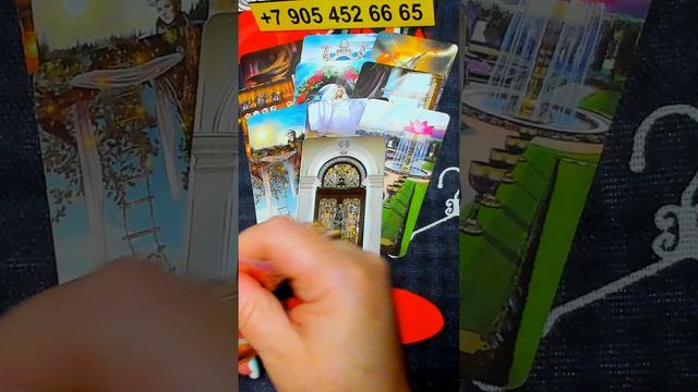 ЧТО ПРИНЕСЁТ ВАМ ЧЕТВЕРГ??? #shorts #таро #тайны таро сегодня
