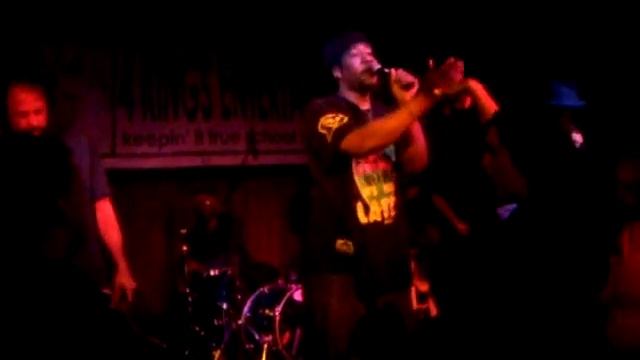 Host of Mic Club, DRES, responds to Apache Cafe's owner