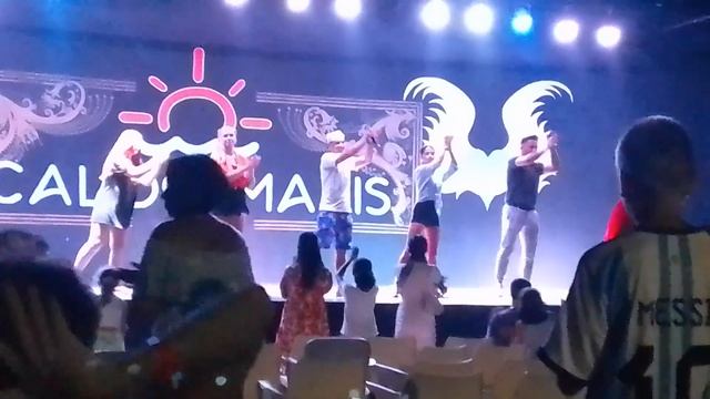 Hit in Turkey the Greek Song Calido Maris Hotel