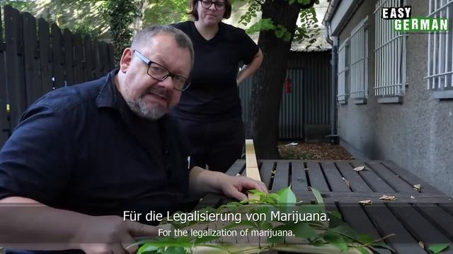 Wofür, worauf, womit - Местоименные наречия в немецком языке