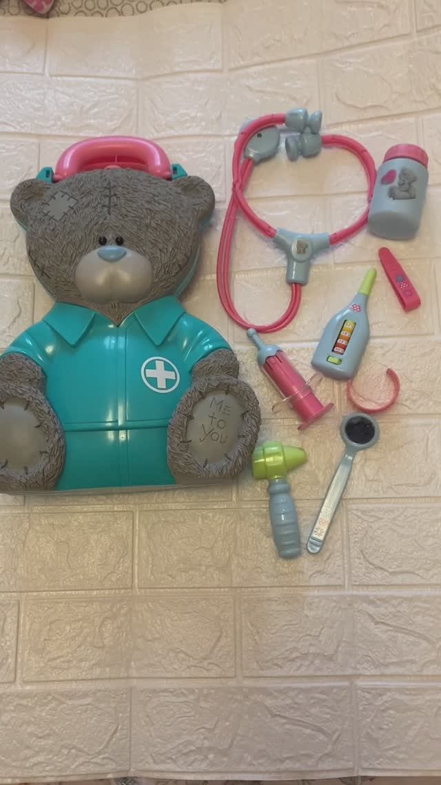 Amazing Teddy’’s medical set: стань доктором с мишкой Тедди
