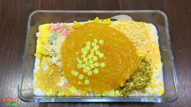 Yellow Slime | Mixing Random Things into Glossy Slime | Satisfying Slime Videos #8