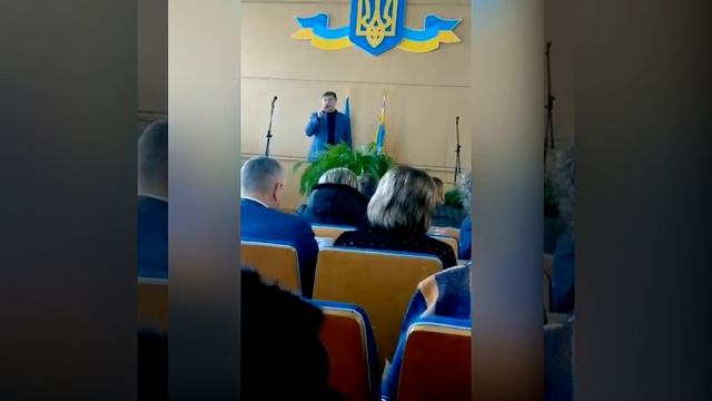 Ясени