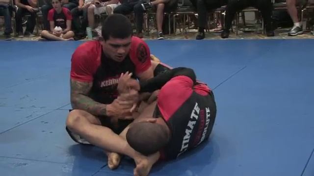 Andre Galvao X Antonio Braga Neto PART 2(360p_H.264-AAC)