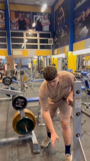 Мой перфекционист в зале! 🏋️♂️ (Часть 1)