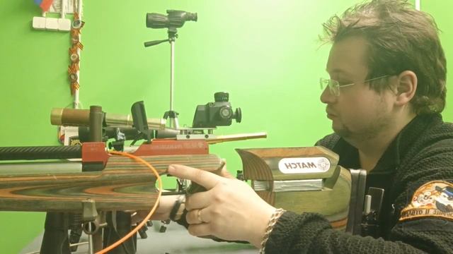 Салют, друзья!
В видео я объясняю основы работы с трубой для самокорректировки при, стрельбе из спор