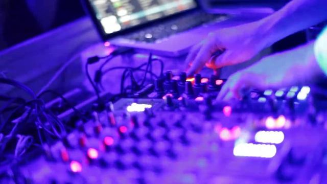 Mays @ Techno.od.ua 13-04-2012