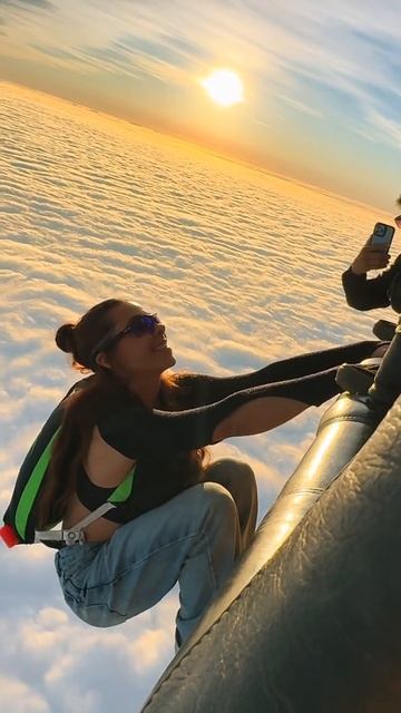 парашют 🪂 с небес