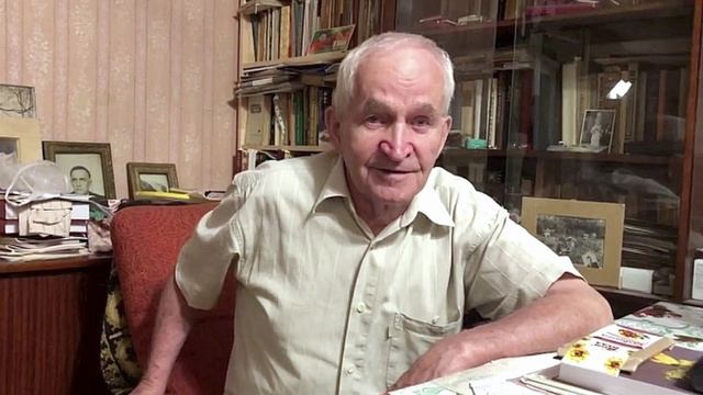 Профессор Кашковский: Как правильно развивать пчелопакет?