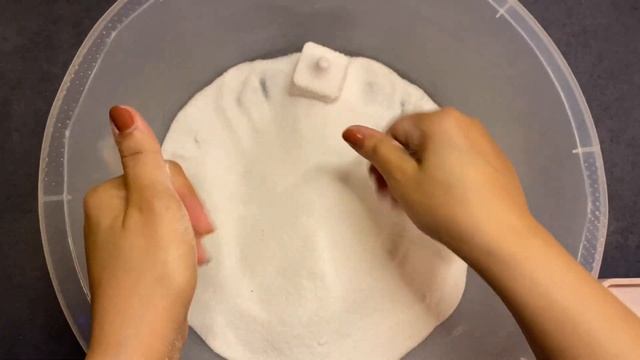 Asmr - baking soda crush - salt - gym chalk - Squeaky mix