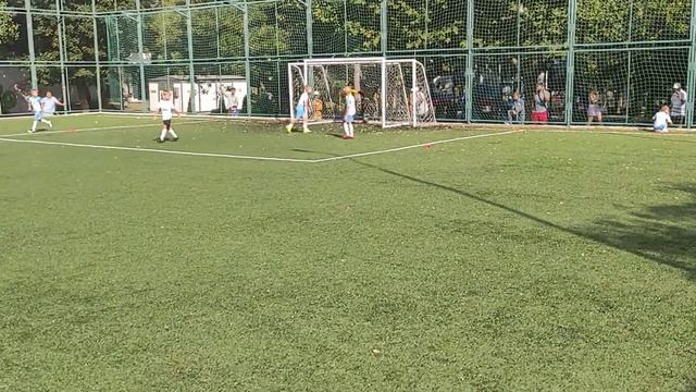 ДЮФК 1 Севастополь - Тюмень 2 Симферополь 1 тайм