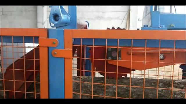 Работа брусовального станка СБГ-480 в комплексной линии лесопиления.