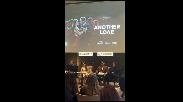 Hande Erçel respondió a preguntas en la feria Mipcom de Cannes