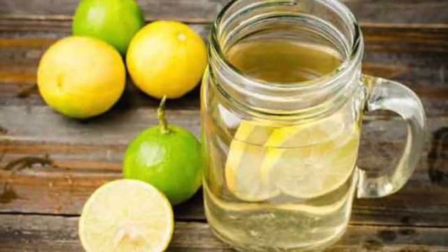 ദിവസങ്ങള് കൊണ്ട് ചര്മ്മം വെളുക്കാന് പച്ചപാല്!