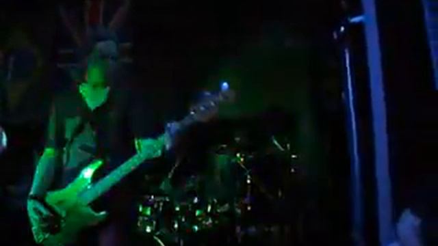 BLOOD RED SKY.flv