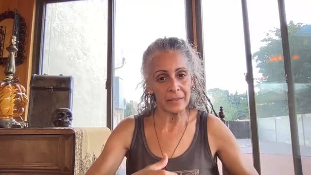"The Hermit" + "The Moon"  Personal tarot birth cards for 2022