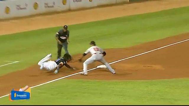 💙~ Darwel Logo conecta Doble Remolcador que pone arriba al Licey 1-0 vs Escogido.