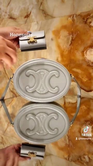 #Getready to ended #2022 with my #celine oval purse cuir #triomphe ✨️ #bye2022 #celinebag