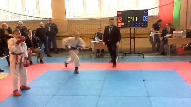 Индидульное кумите Аксючиц Анастасия СК Эверест Гимназия 11 & Синявская Мария СК Эверест Гимназия 2