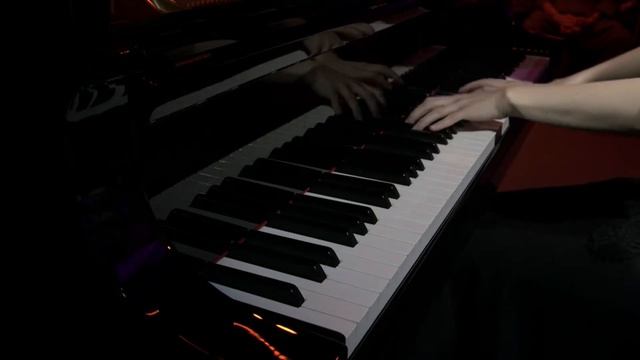 Anastasia Rizikov LIVE at Zoomer Hall in support of Ukraine