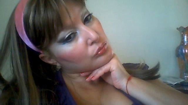 Мы целуемся глазами. муз и сл Тамилла Микаилова..wmv