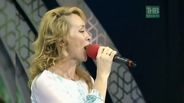 Резеда Шәрәфиева 7 чиләк нарат күркәсеннән кайнатма ясап, кемнәргә тараткан