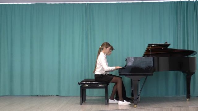 Фортепианный дуэт:
Шалагина Евгения, Козюков Владимир
К. Роллин "Карнавал для двоих"