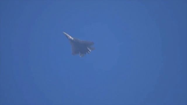 Су-57 покорил небо на Aero India 2025
