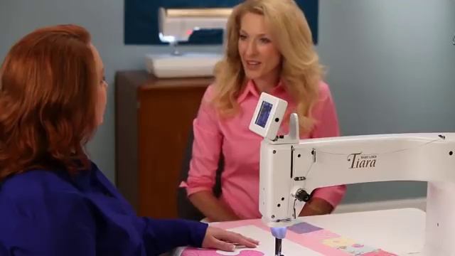 Tiara, the 16" Sit-Down Longarm Quilting Machine