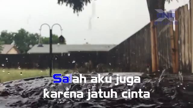 Versi akustik || Buih Jadi Permadani || Exist COVER  #BuihJadiPermadani #Cover #Karaoke #Exist