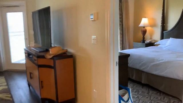 HILTON GRAND VACATIONS ORLANDO AT SEAWORLD | 1 Bedroom Suite w/Screened Off Balcony Room Tour