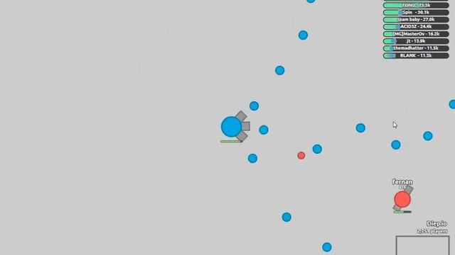 Me playing diep.io