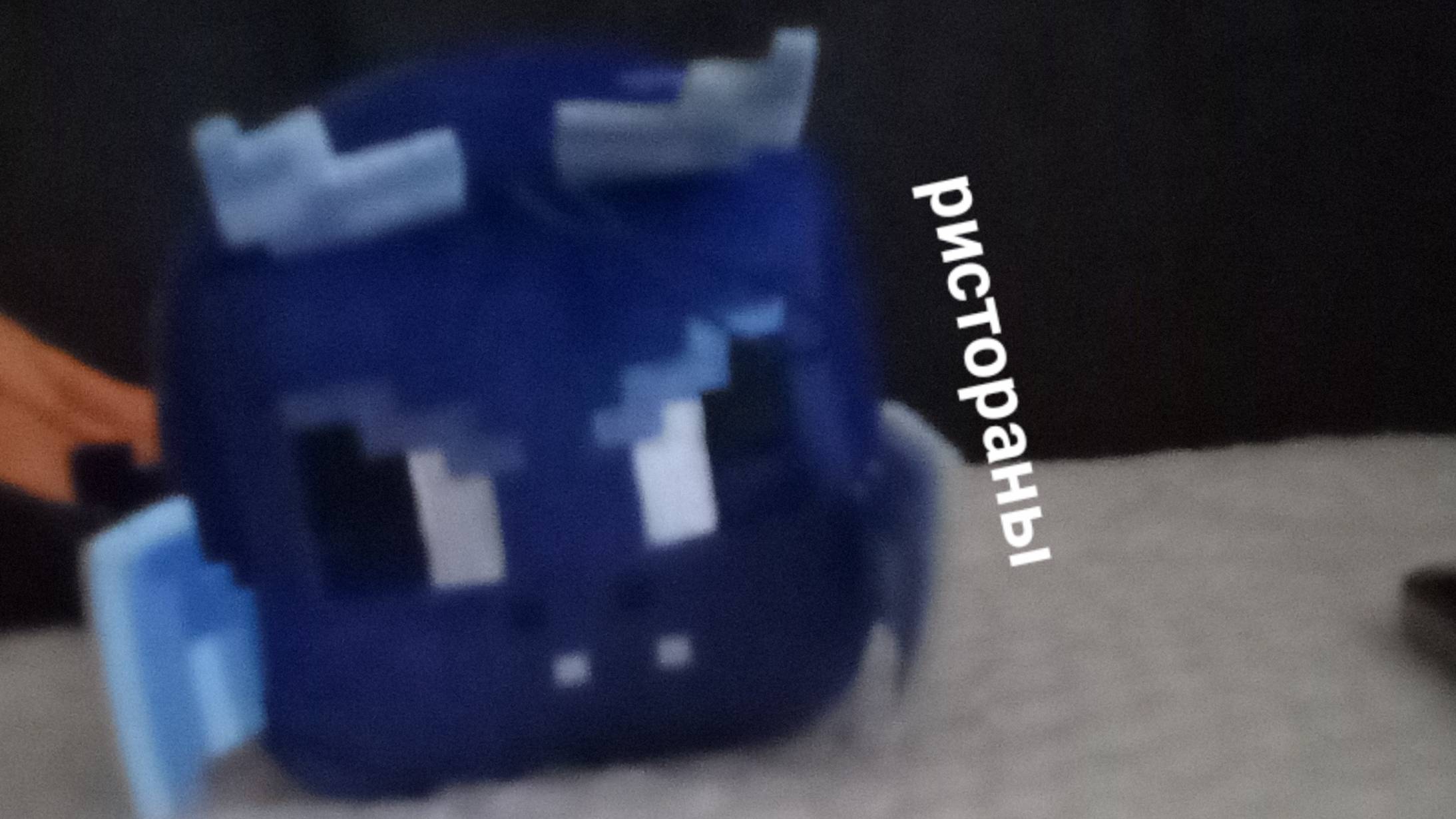играю с планшета с другом в рестораны в ROBLOX