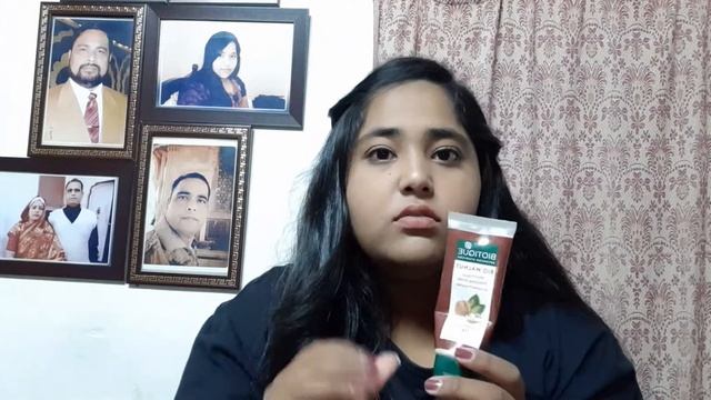 Biotique bio papaya scrub VS biotique walnut scrub review#best_scrub_for_oilyskin #bestscrub_dryski