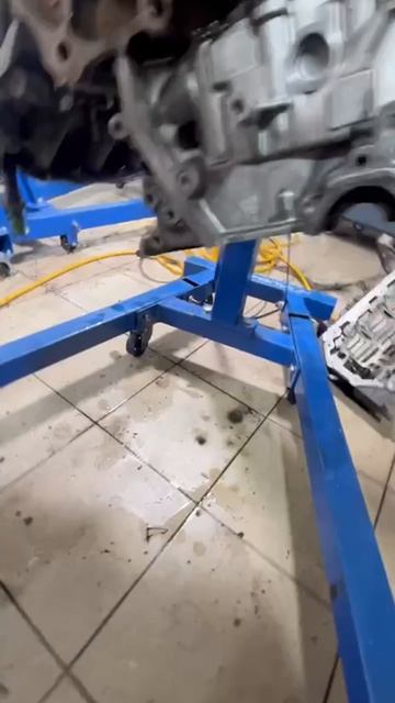 Собираем двигатель Land Rover Discovery 3 2.7 в деталях