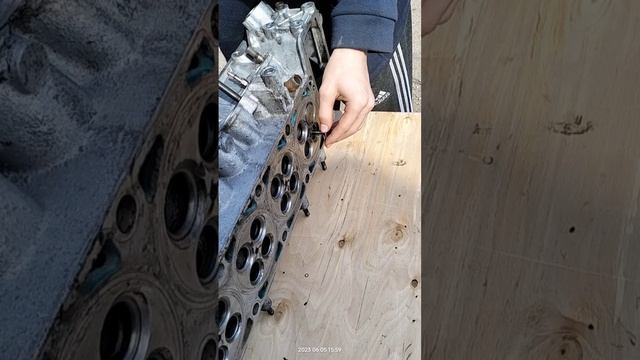 Установка клапанов в головку блока ЗМЗ 514 евро 2