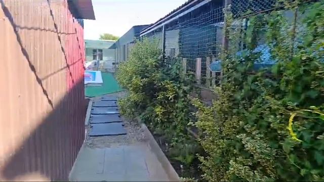 Территория гостевого дома «На Красной 75» в Кучугурах